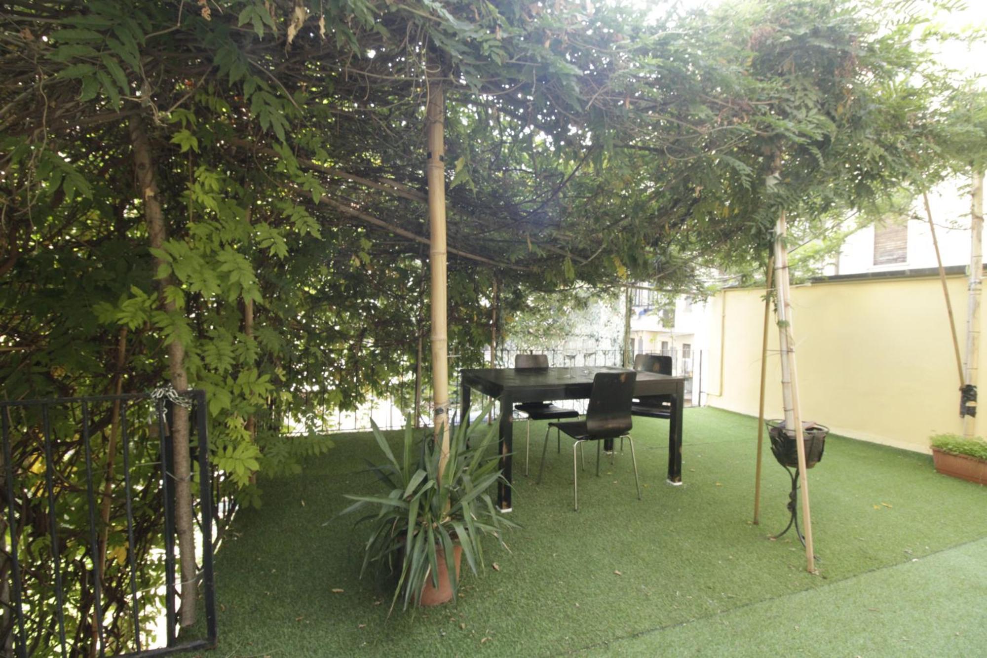 Elegante Suite Con Giardino In Centro Storico Pavia Exterior photo