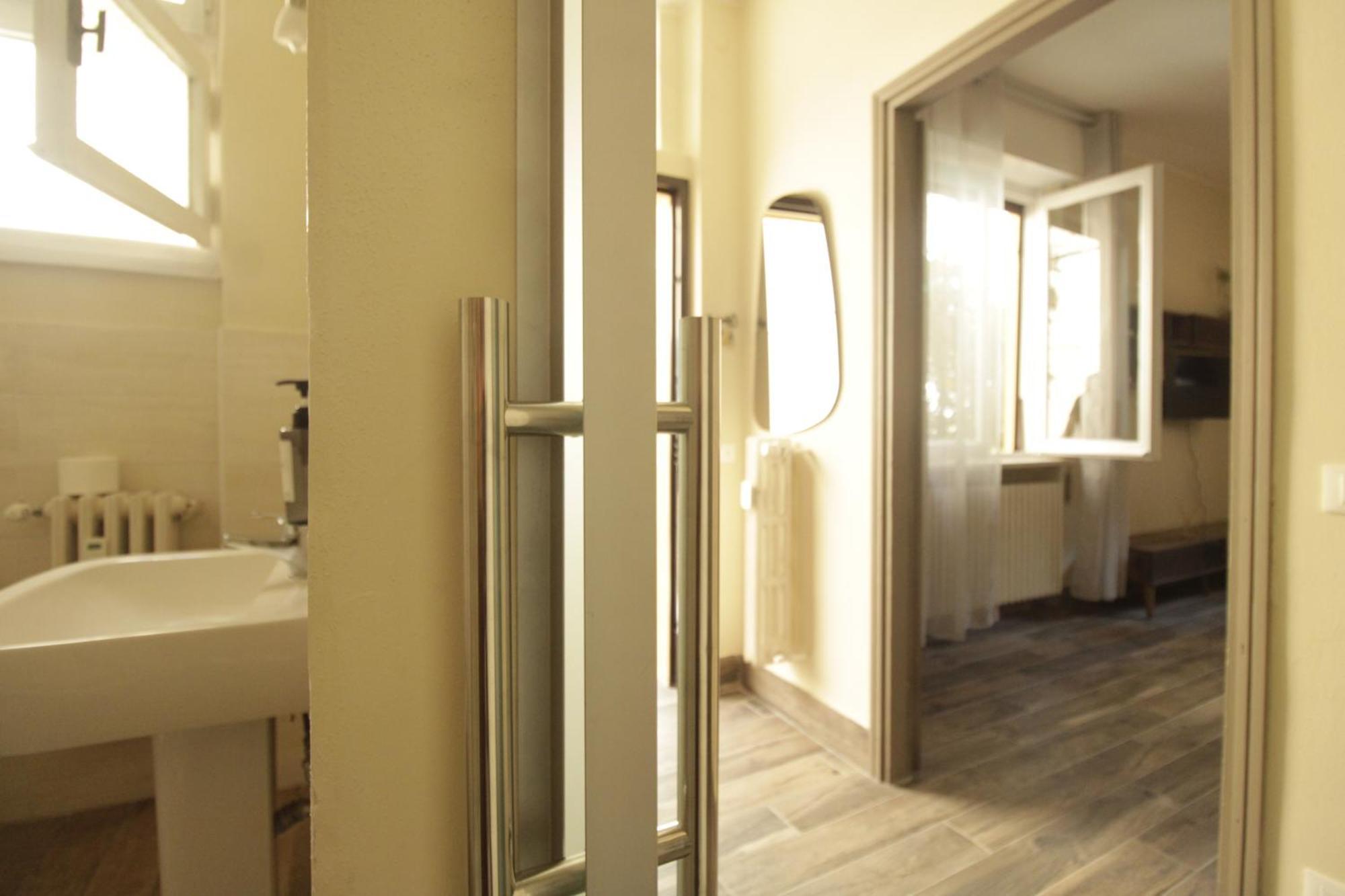 Elegante Suite Con Giardino In Centro Storico Pavia Exterior photo