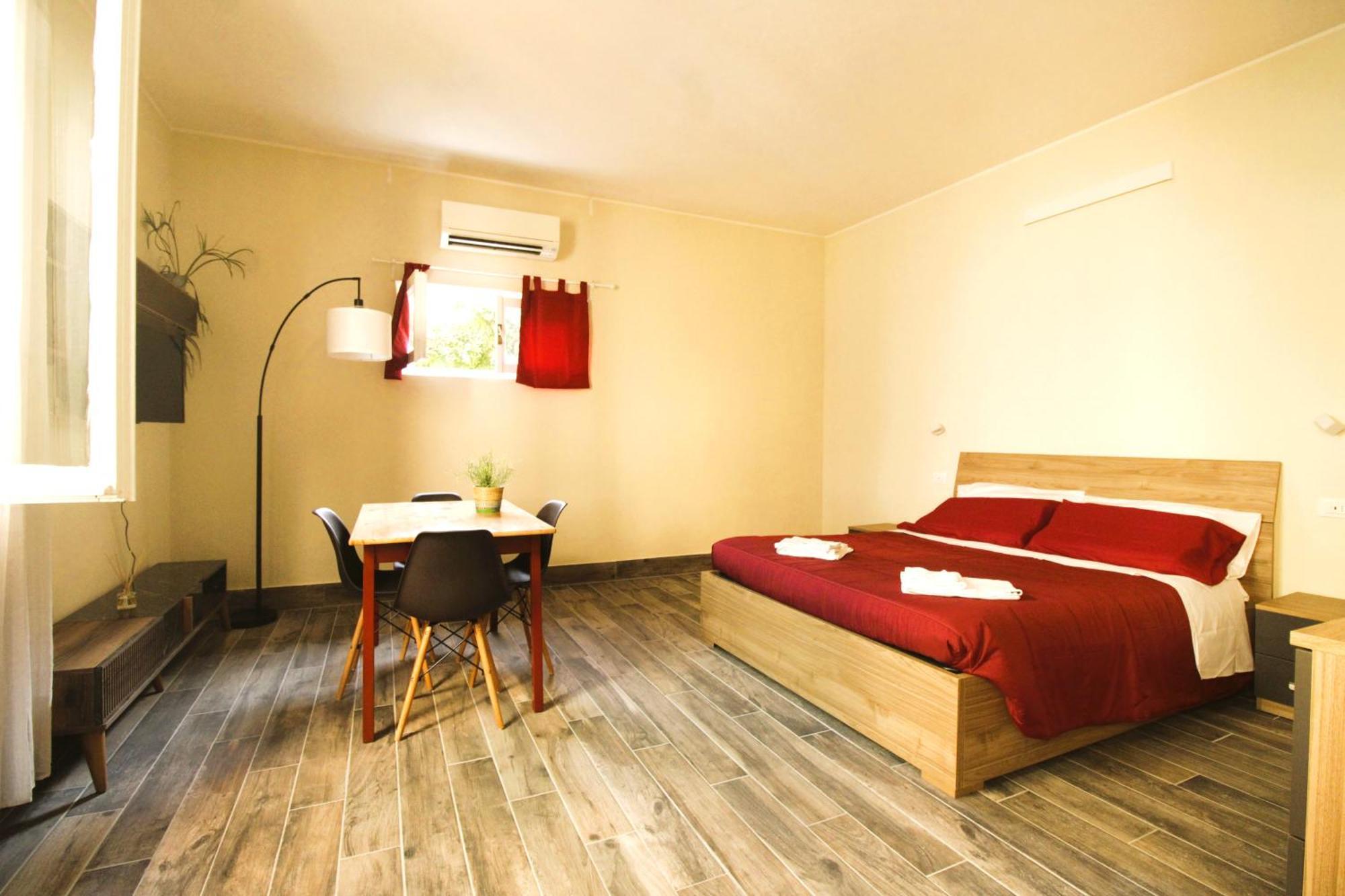 Elegante Suite Con Giardino In Centro Storico Pavia Exterior photo